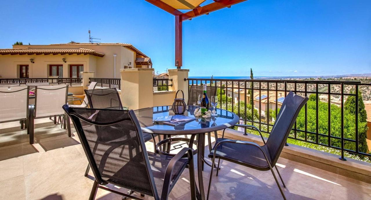 Modern Apartment Nz11 Large Balconies With Sea And Mountain Views Kouklia Exteriér fotografie