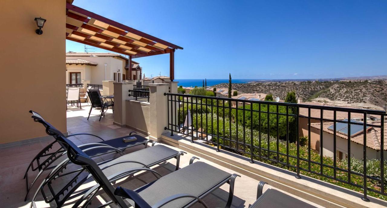 Modern Apartment Nz11 Large Balconies With Sea And Mountain Views Kouklia Exteriér fotografie